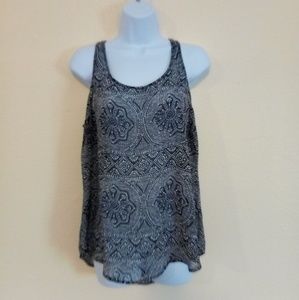 👍Old Navy Cute Black & White Sheer Sleeveless Top